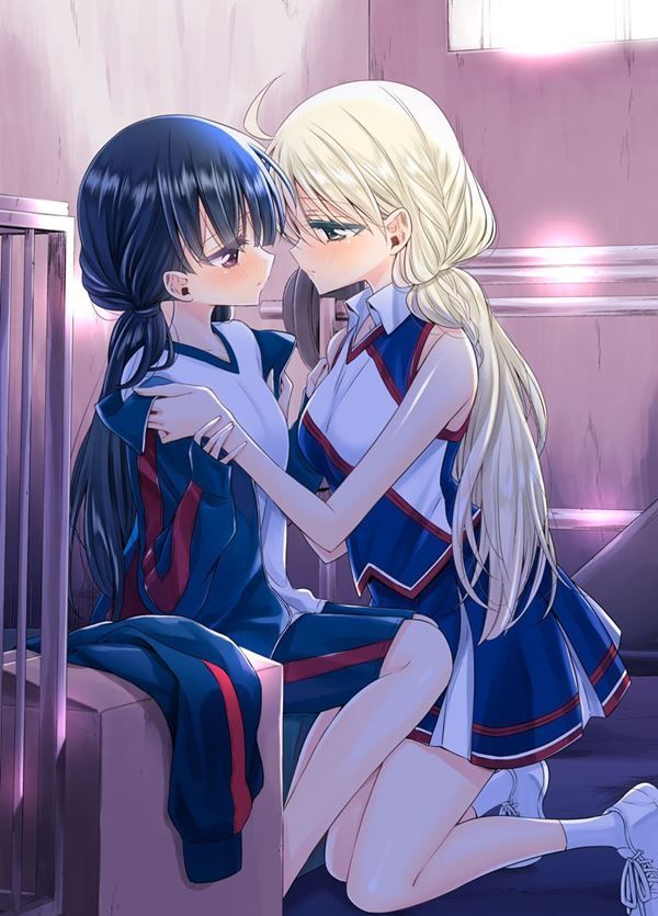Vampire-chan x Junior-chan Yuri Manga